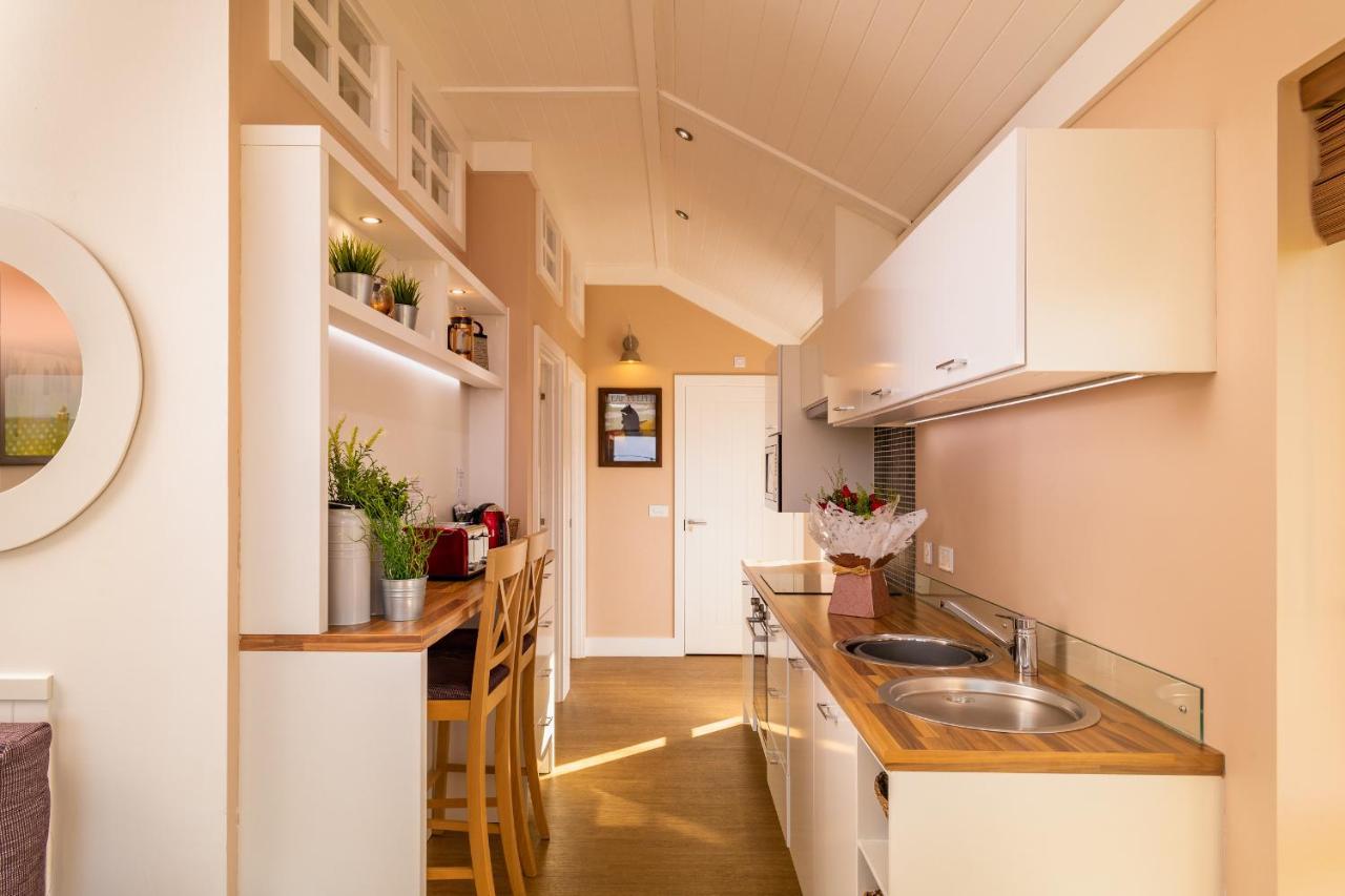 Montana Log Cabin - Ockeridge Rural Retreats Wichenford Εξωτερικό φωτογραφία